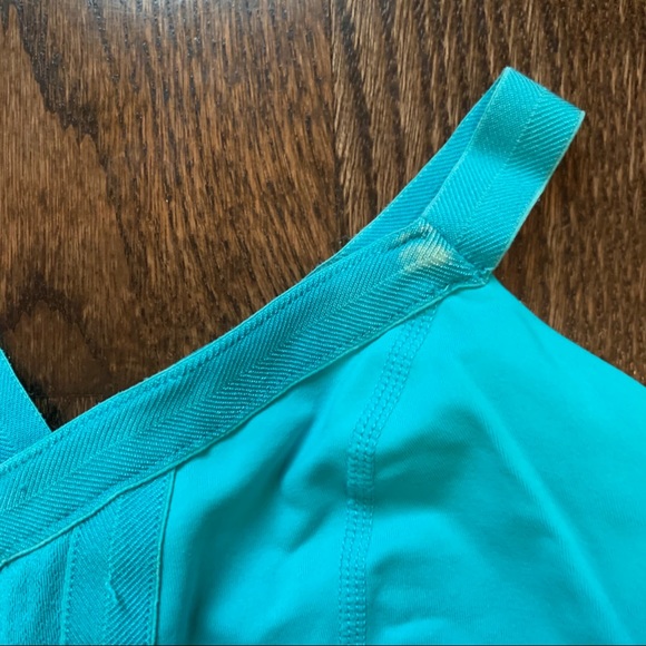 RARE Vintage Lululemon tank - Picture 4 of 4